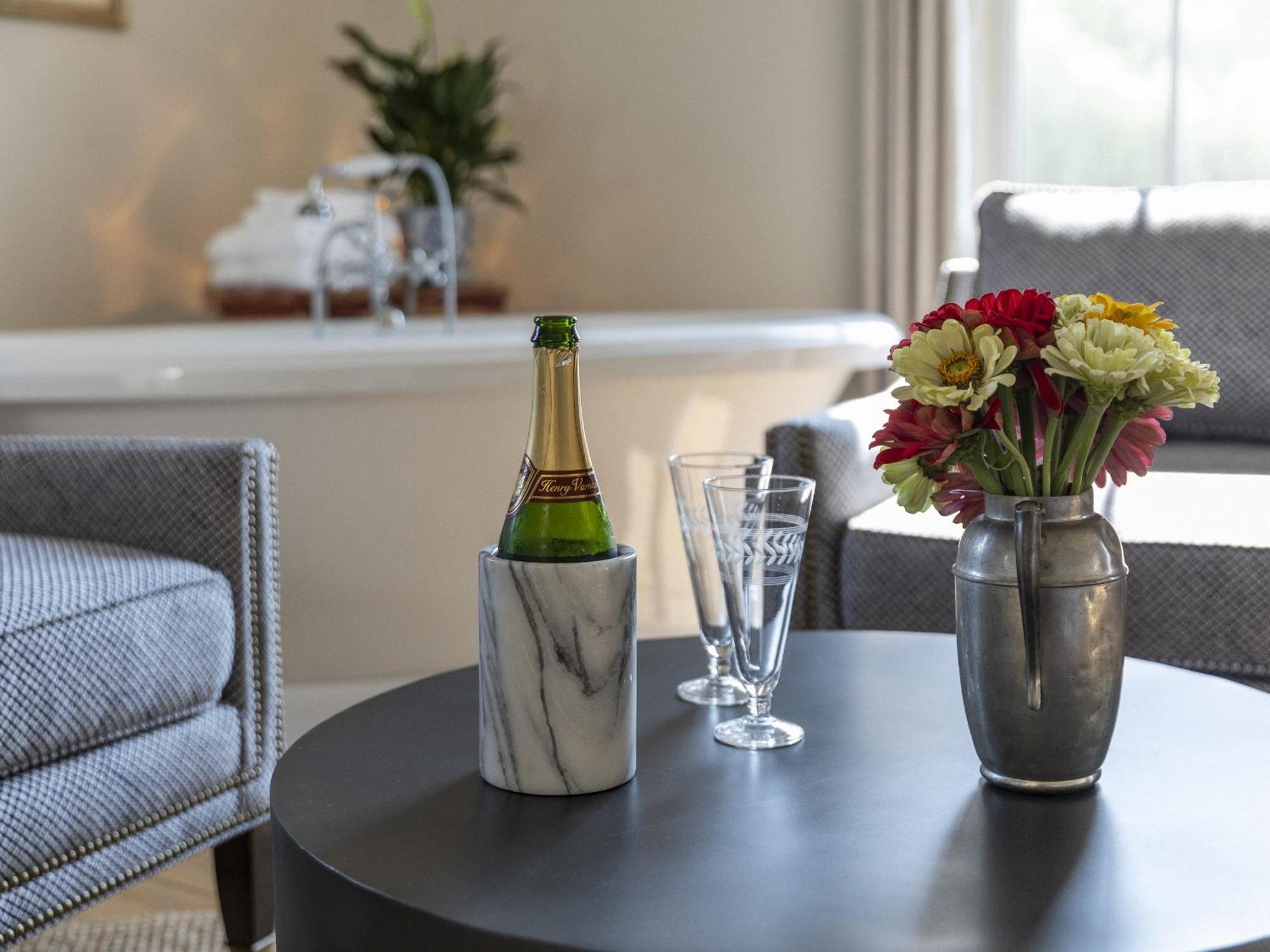 Stewart House Hotel Athens Стая снимка